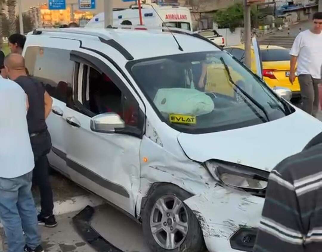 Muğla’da Trafik Kazası,  5 Kişi Yaralandı 2